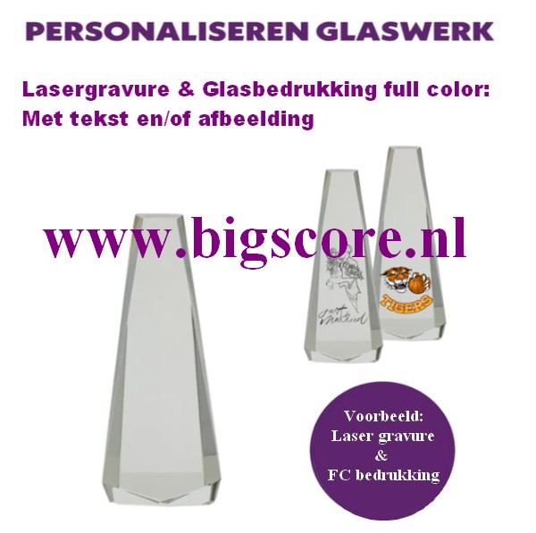 Crystalstandaard Obelisk inclusief FC of Lasergraveer ontwerp